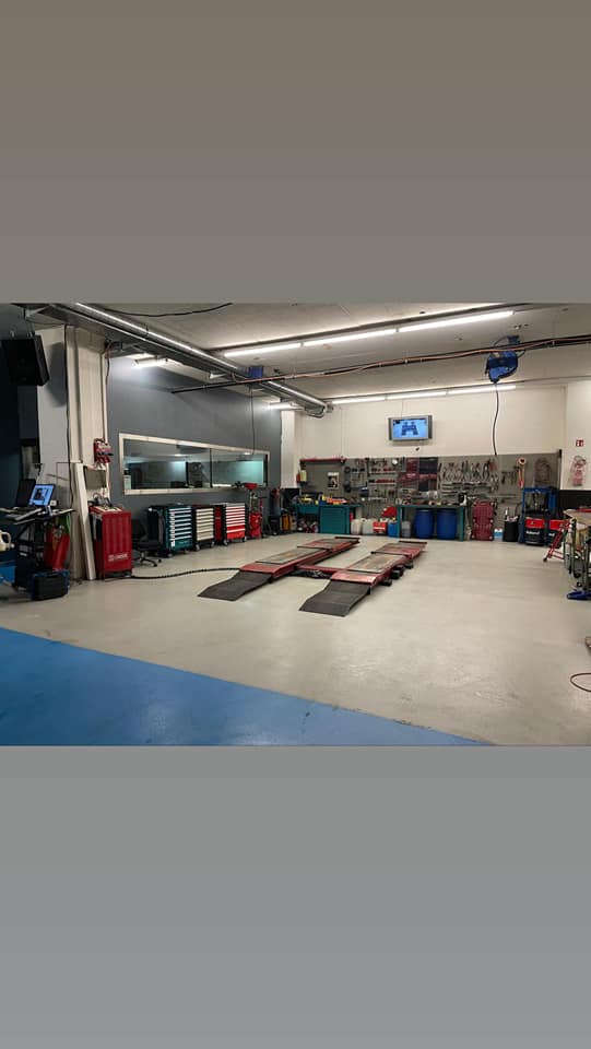 Customer Service Area